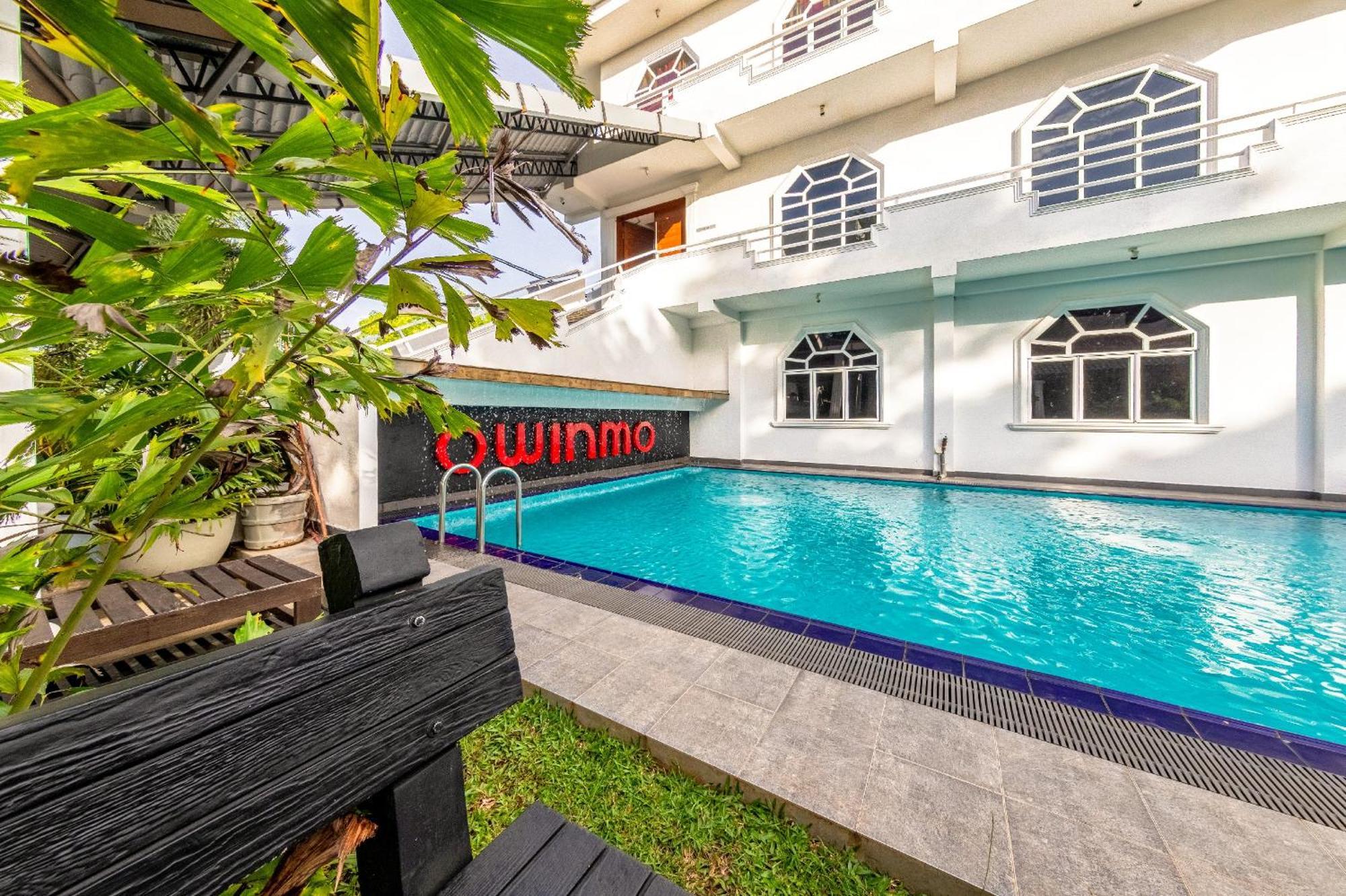 Owinmo Hotel & Reception Hall كالي المظهر الخارجي الصورة